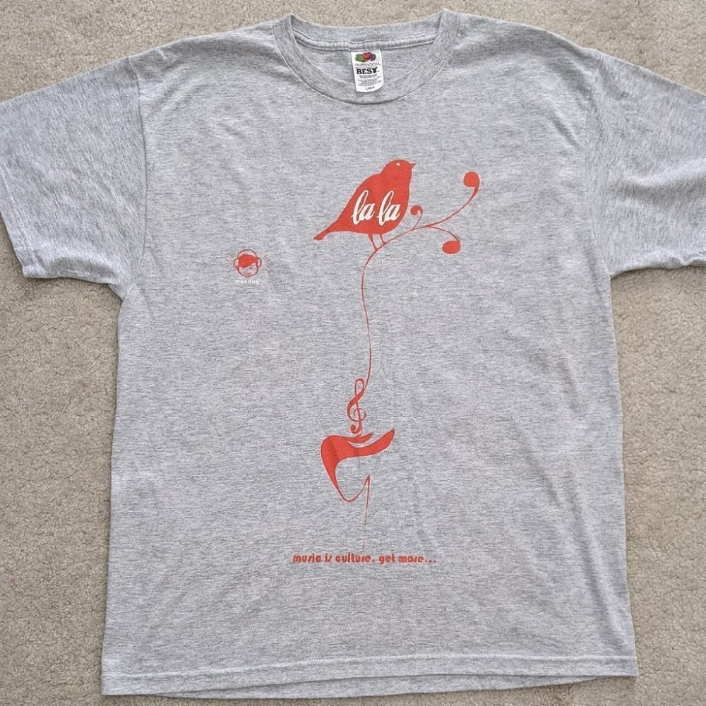 Fruit of the Loom "lala" t-shirt vintage 2000s